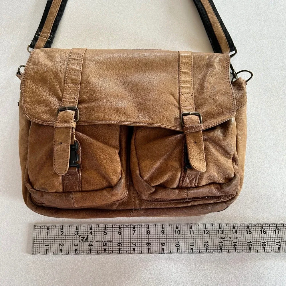 Unisex‎ Vintage Messenger Bag Tan Brown Distressed Leather Satchel Academic Boho